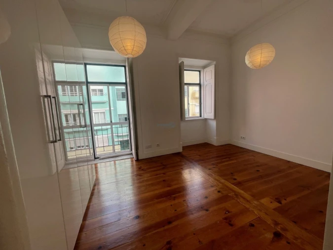Apartamento T2 para Venda em Avenidas Novas Foto 2