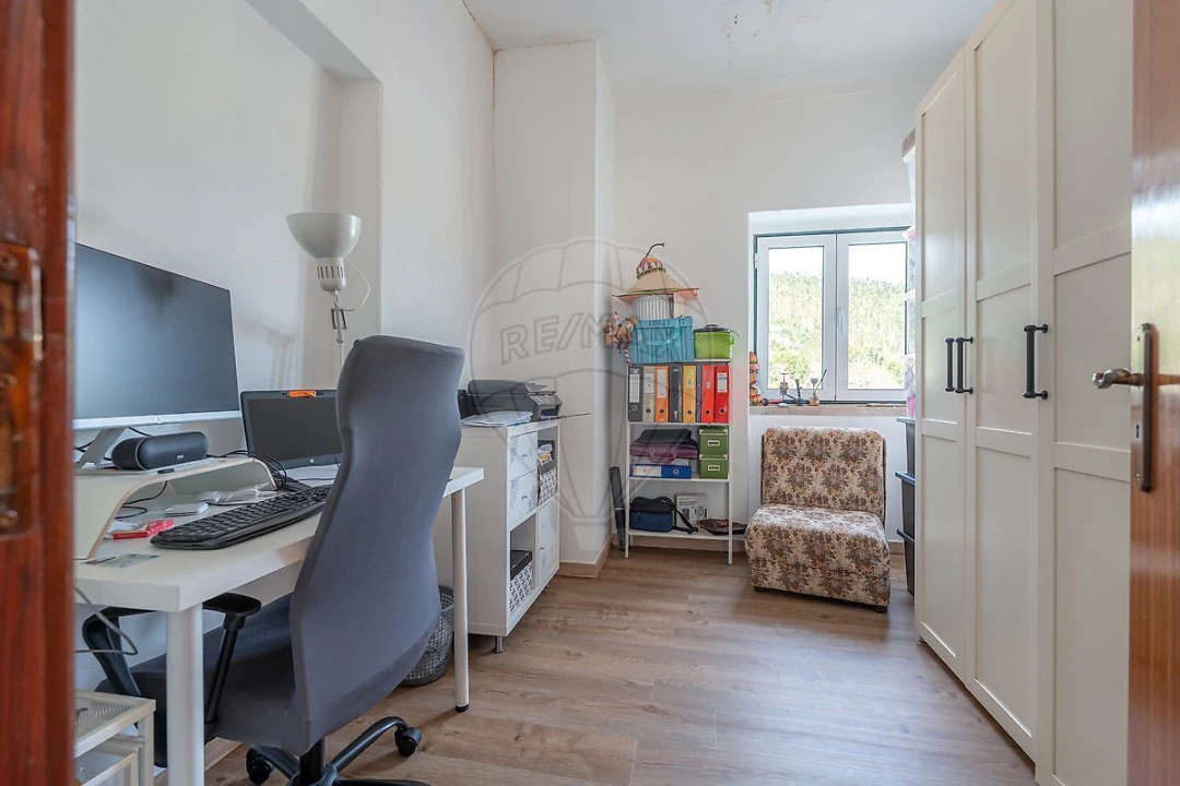 Moradia T2 para Venda em Vila Nova Foto 18