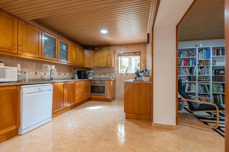 Moradia T2 para Venda em Vila Nova Foto 7