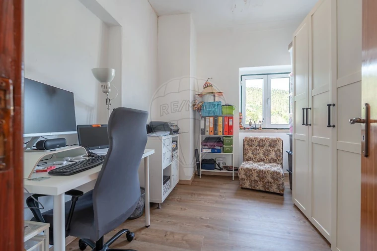 Moradia T2 para Venda em Vila Nova Foto 18