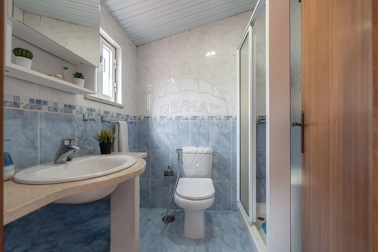 Moradia T2 para Venda em Vila Nova Foto 19