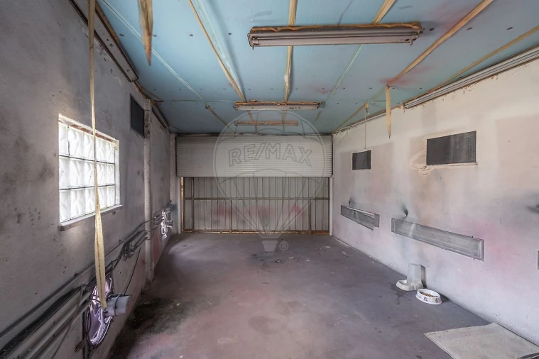 Moradia T2 para Venda em Vila Nova Foto 24