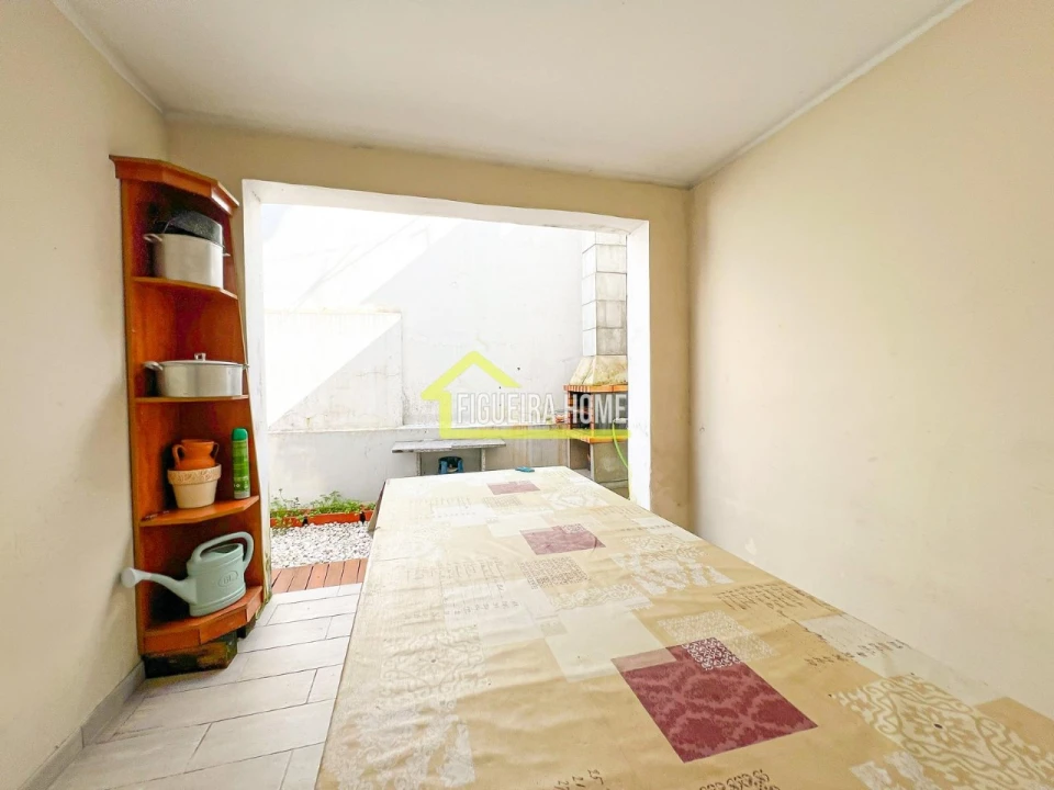 Moradia T3 para Venda em São Pedro Foto 14