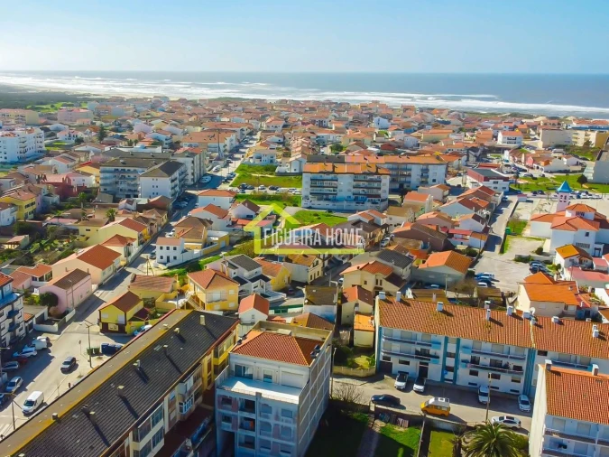 Moradia T3 para Venda em São Pedro Foto 1