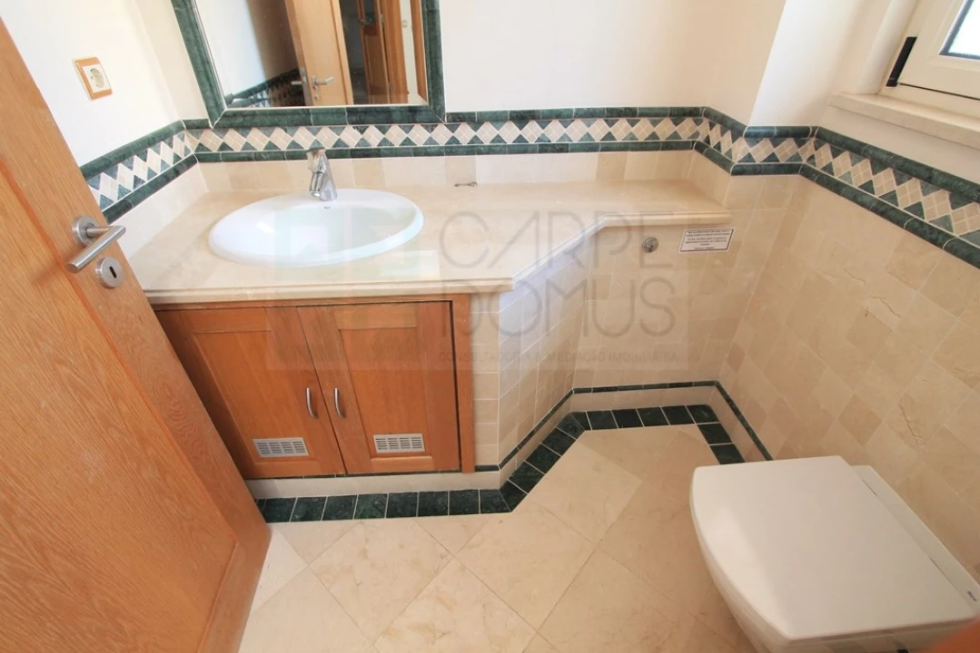 Moradia T5 para Venda em Castro Marim Foto 17