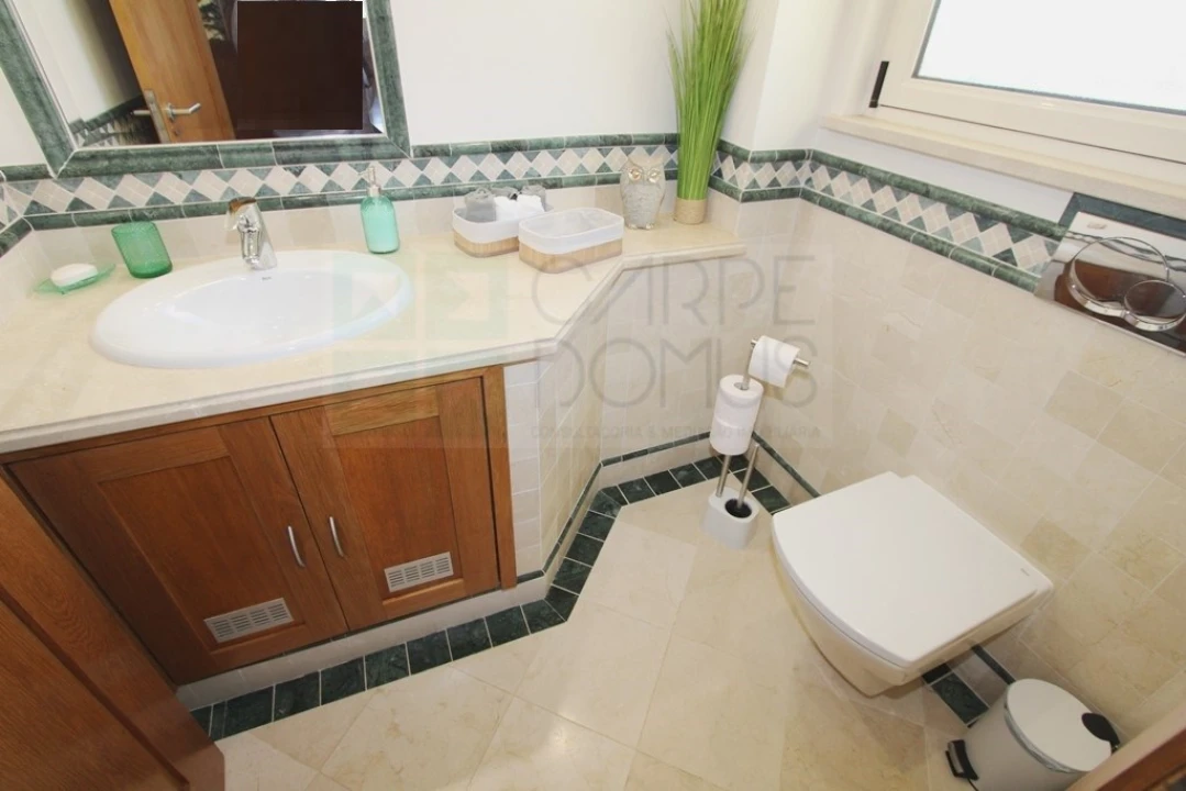 Moradia T5 para Venda em Castro Marim Foto 18