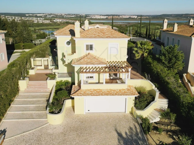 Moradia T5 para Venda em Castro Marim Foto 2