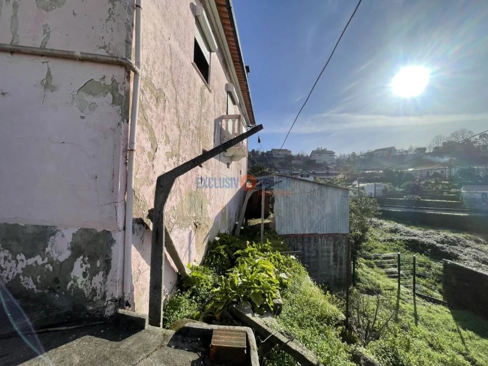 Moradia T2 para Venda em Silva Escura e Dornelas Foto 19