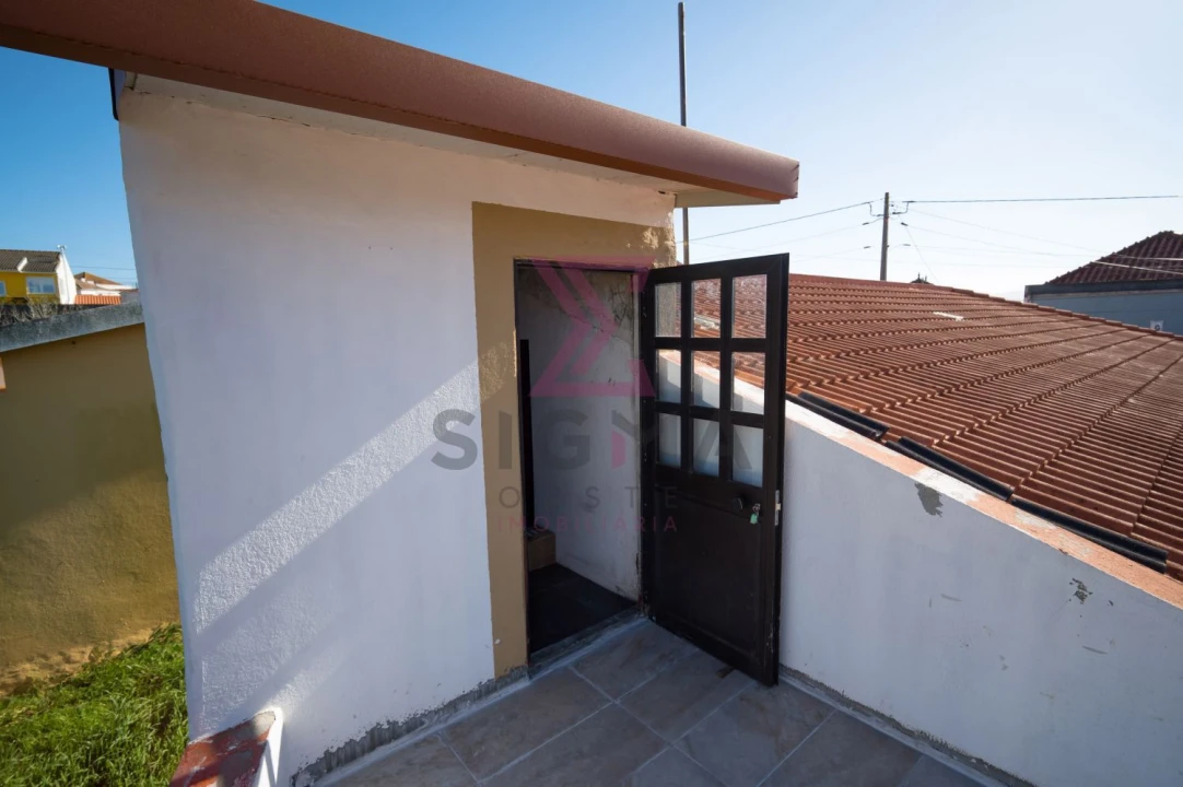 Moradia T2 para Venda em Bombarral e Vale Covo Foto 32