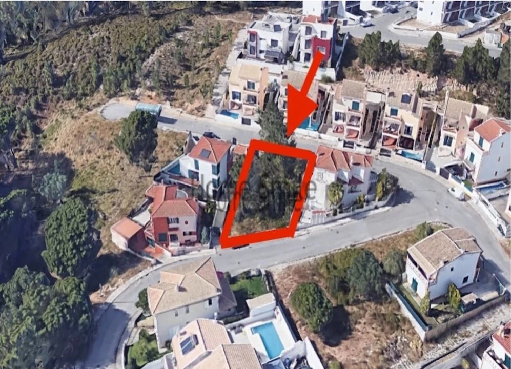 Terreno para Venda em Sesimbra (Castelo) Foto 1
