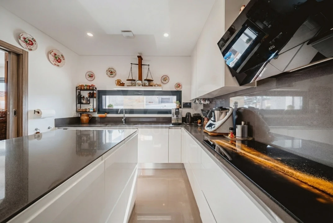 Moradia T3 para Venda em Nadadouro Foto 12