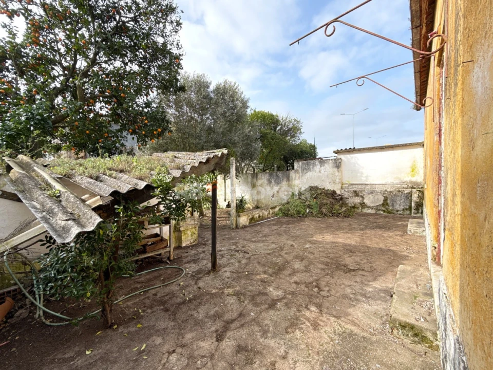 Moradia T3 para Venda em São João Baptista Foto 27