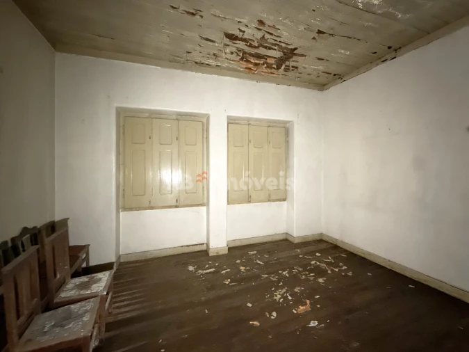 Moradia T3 para Venda em São João Baptista Foto 6