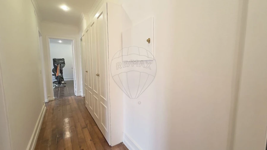 Apartamento T3 para Arrendamento em Avenidas Novas Foto 22