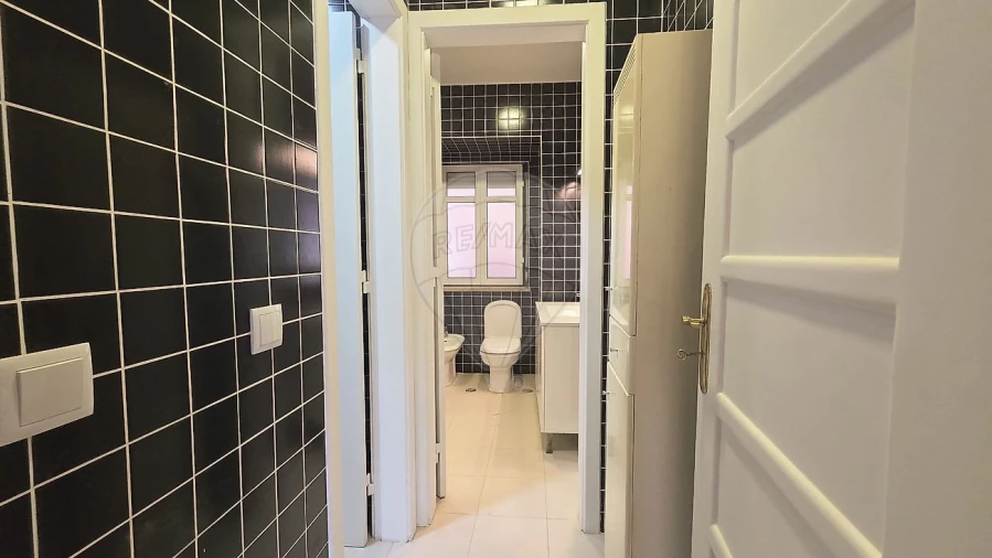 Apartamento T3 para Arrendamento em Avenidas Novas Foto 11