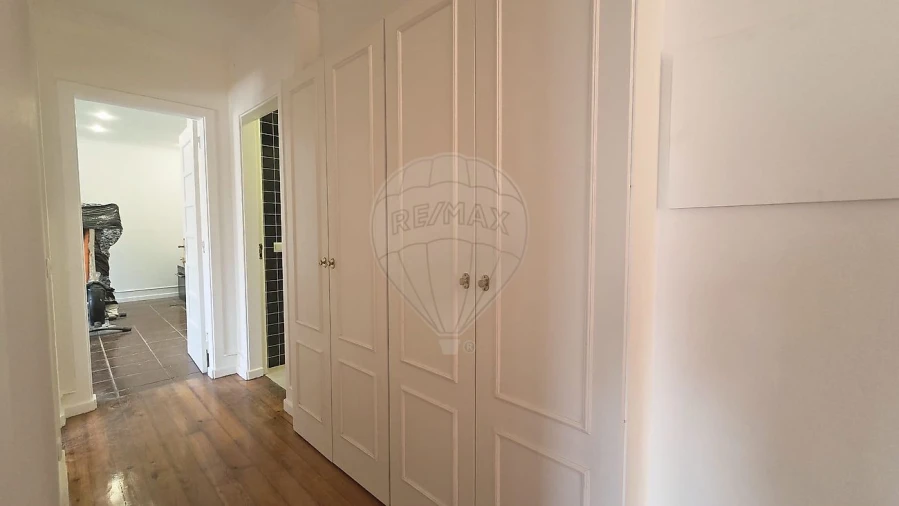 Apartamento T3 para Arrendamento em Avenidas Novas Foto 18