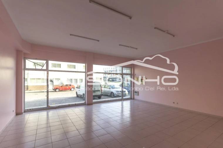 Negócio para Venda em Vieira de Leiria Foto 4