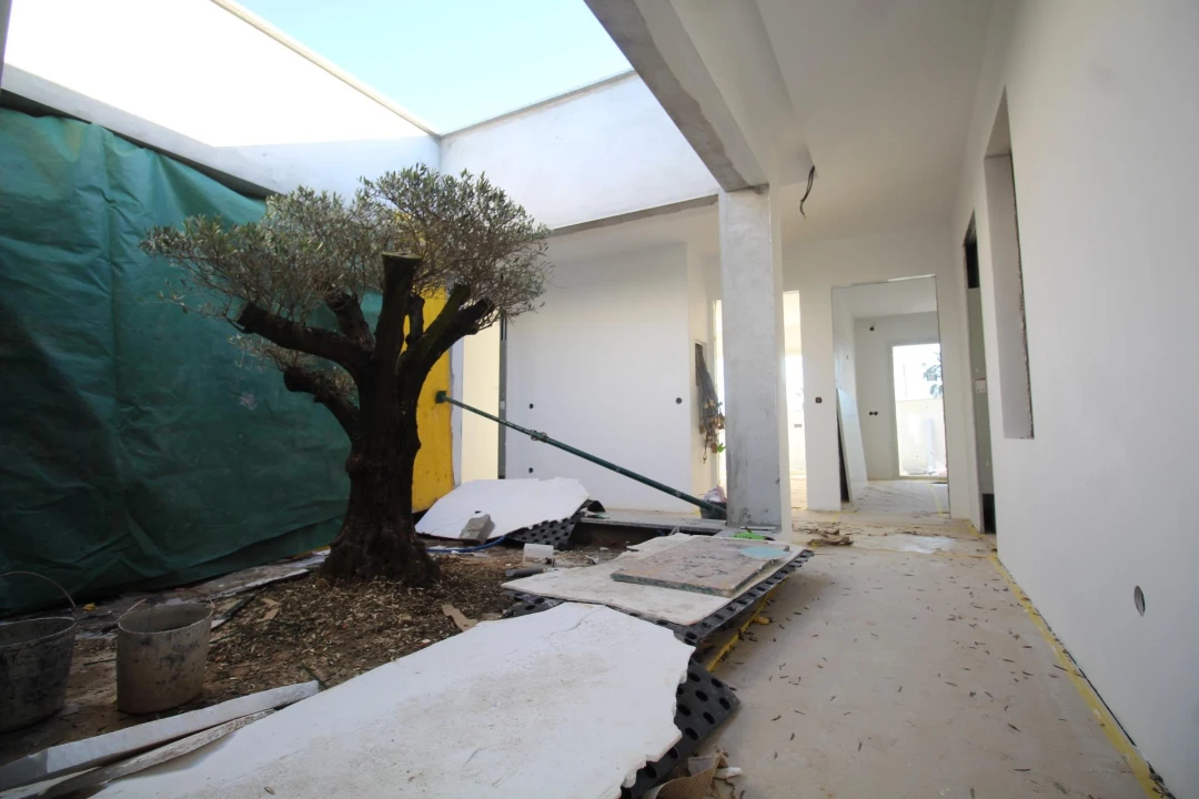 Moradia T4 para Venda em Parceiros e Azoia Foto 17