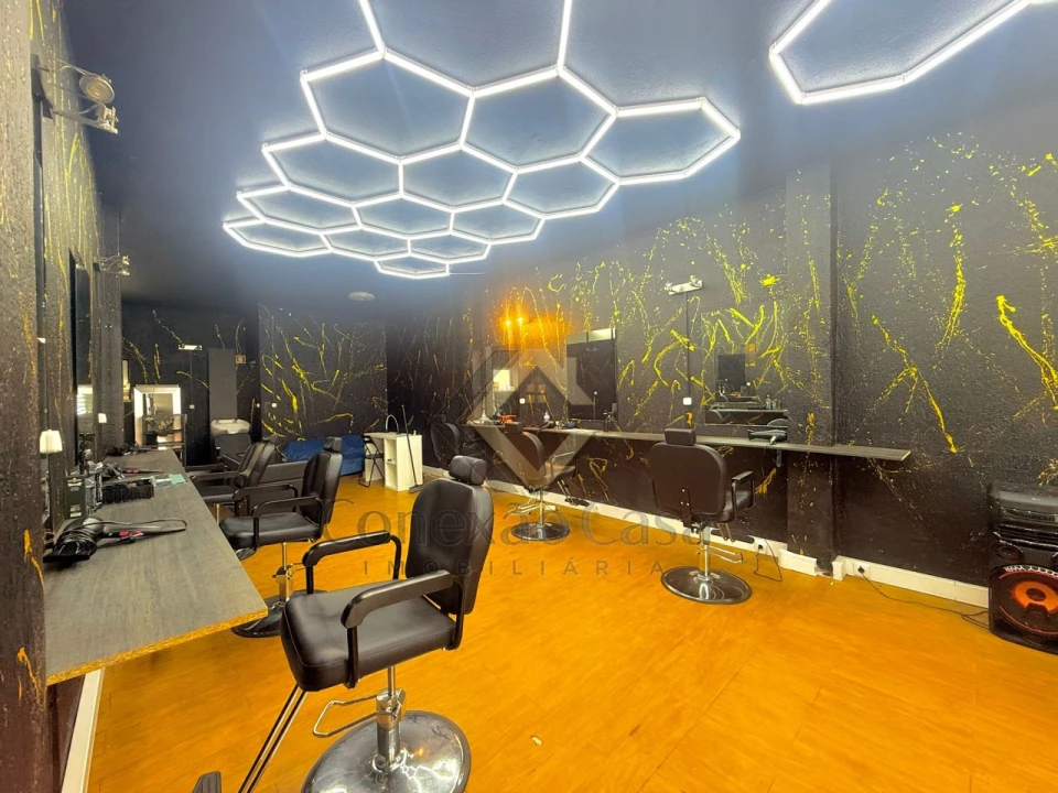 Loja para Arrendamento em Mafamude e Vilar do Paraíso Foto 6