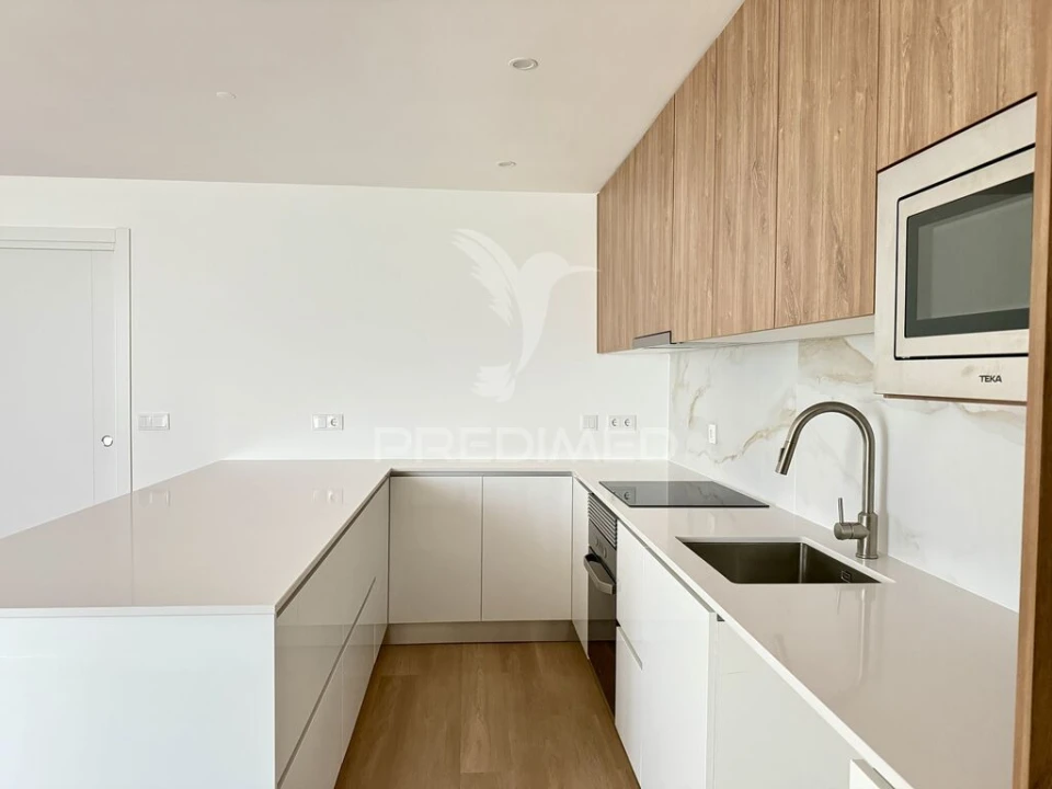 Apartamento T2 para Venda em Fatima Foto 2