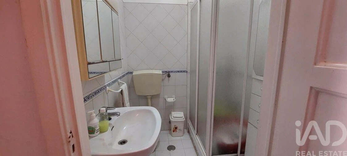 Apartamento T2 para Venda em Algés, Linda-A-Velha e Cruz Quebrada-Dafundo Foto 25