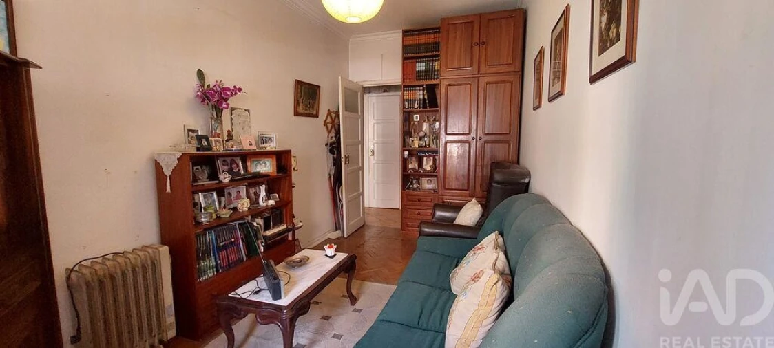 Apartamento T2 para Venda em Algés, Linda-A-Velha e Cruz Quebrada-Dafundo Foto 9