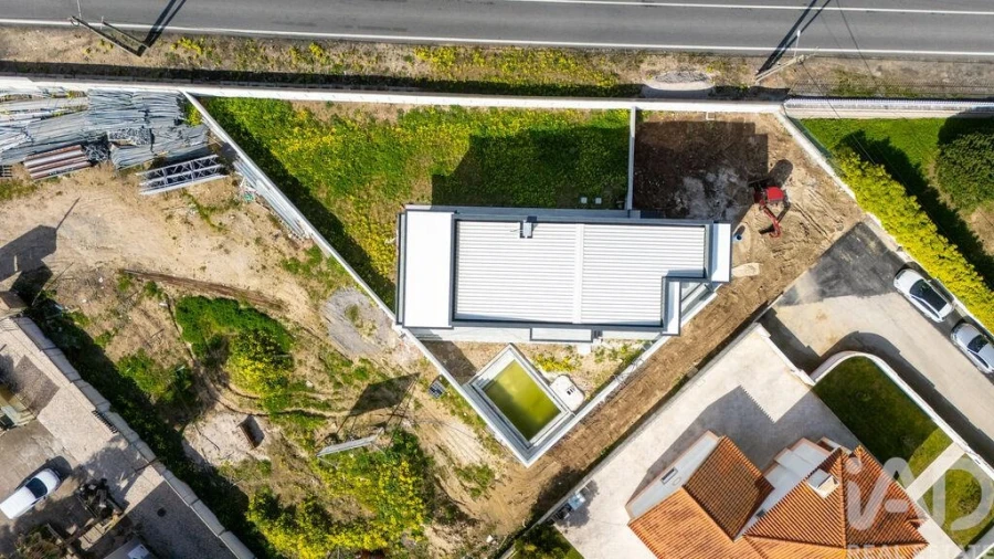 Moradia T4 para Venda em São Pedro da Cadeira Foto 19