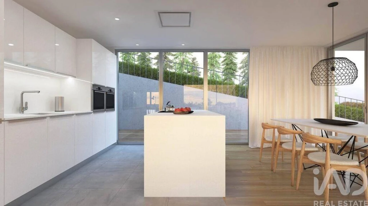 Apartamento T1 para Venda em Faro (Sé e São Pedro) Foto 17