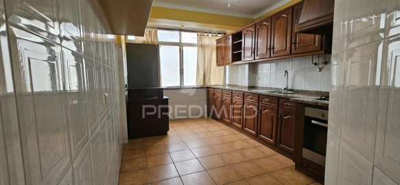 Apartamento T3 para Venda em Samora Correia