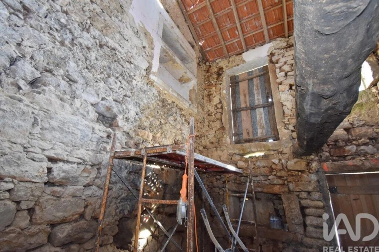 Moradia para Venda em São Miguel, Santa Eufémia e Rabaçal Foto 9