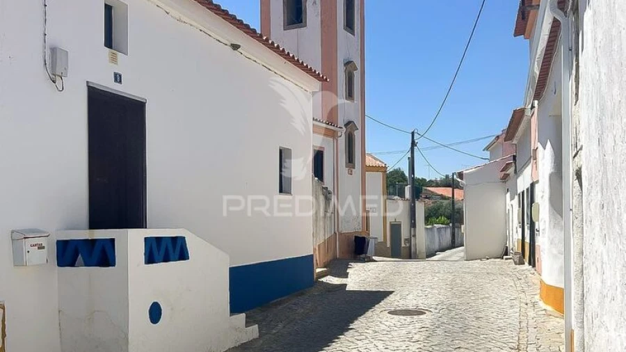 Moradia T1 para Venda em Monte da Pedra