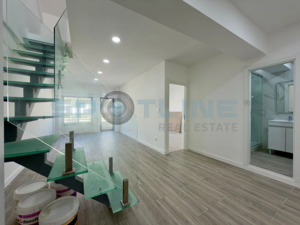 Apartamento T3 para Venda em Costa da Caparica Foto 1