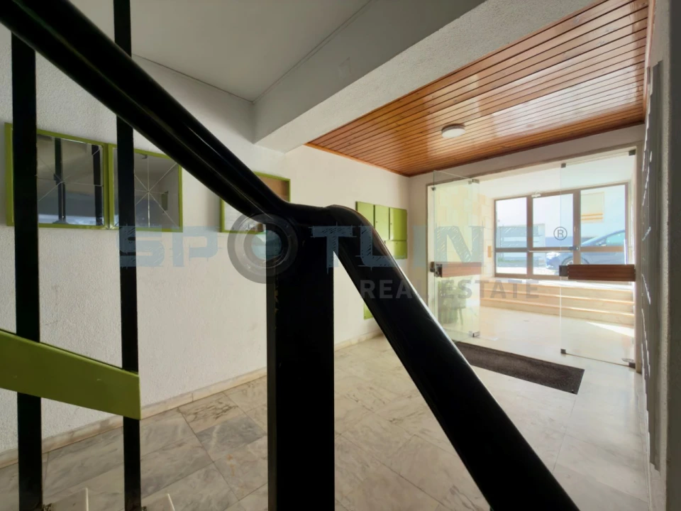 Apartamento T3 para Venda em Costa da Caparica Foto 8