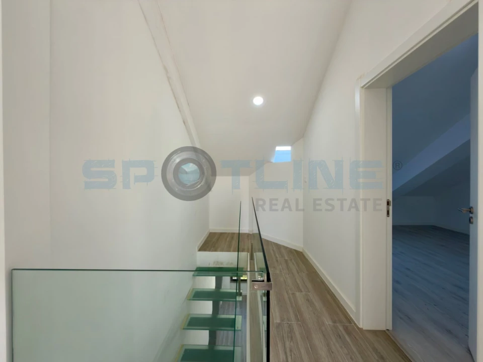 Apartamento T3 para Venda em Costa da Caparica Foto 40
