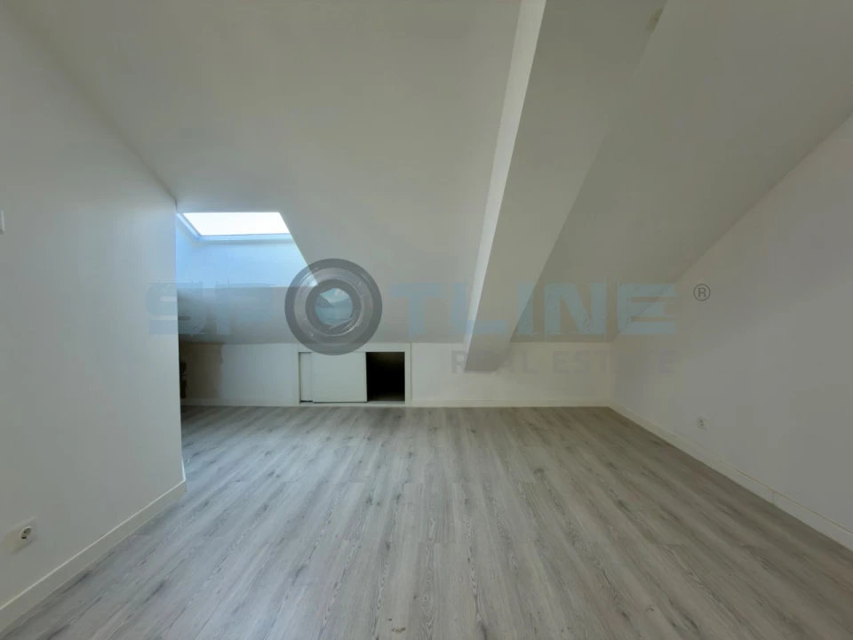 Apartamento T3 para Venda em Costa da Caparica Foto 41
