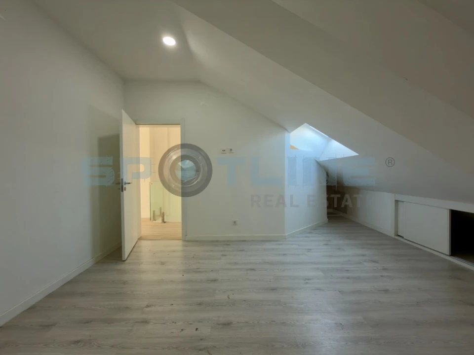 Apartamento T3 para Venda em Costa da Caparica Foto 49