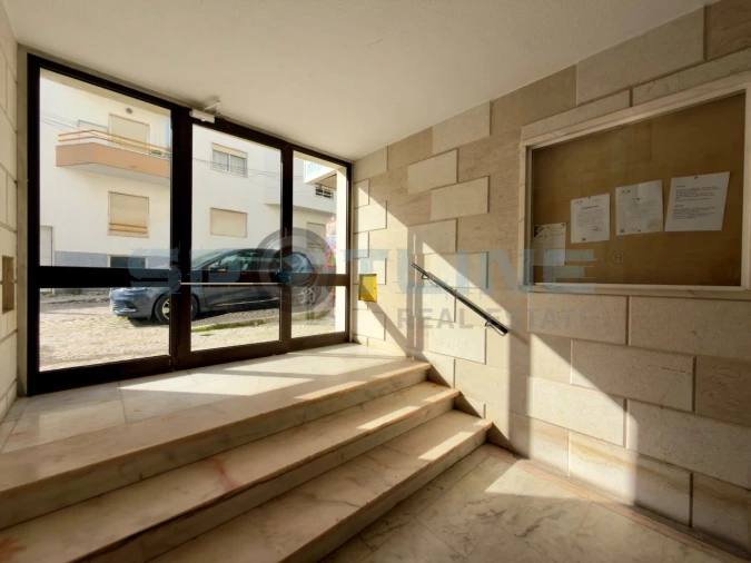 Apartamento T3 para Venda em Costa da Caparica Foto 3