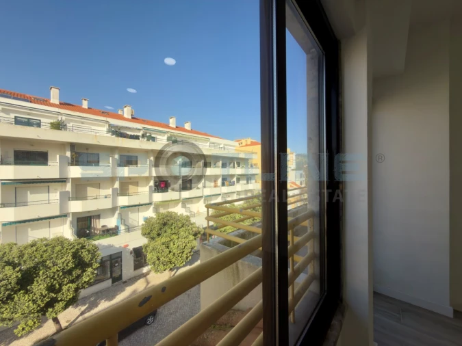 Apartamento T3 para Venda em Costa da Caparica Foto 37