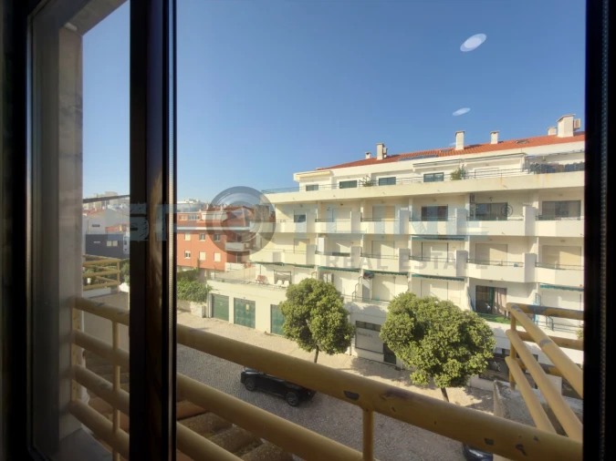 Apartamento T3 para Venda em Costa da Caparica Foto 38