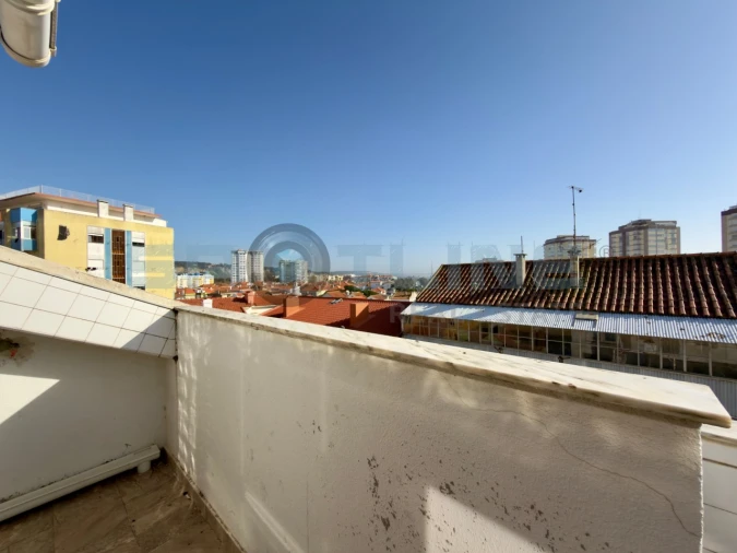 Apartamento T3 para Venda em Costa da Caparica Foto 54