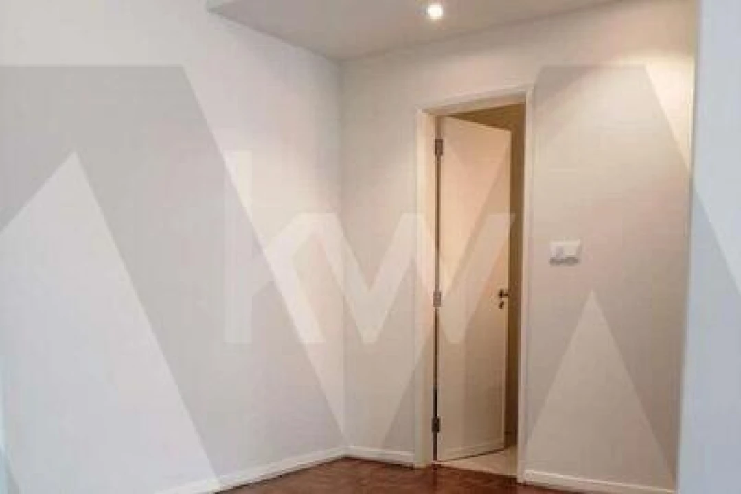 Apartamento T1 para Arrendamento em Oeiras e São Julião da Barra, Paço de Arcos e Caxias Foto 17