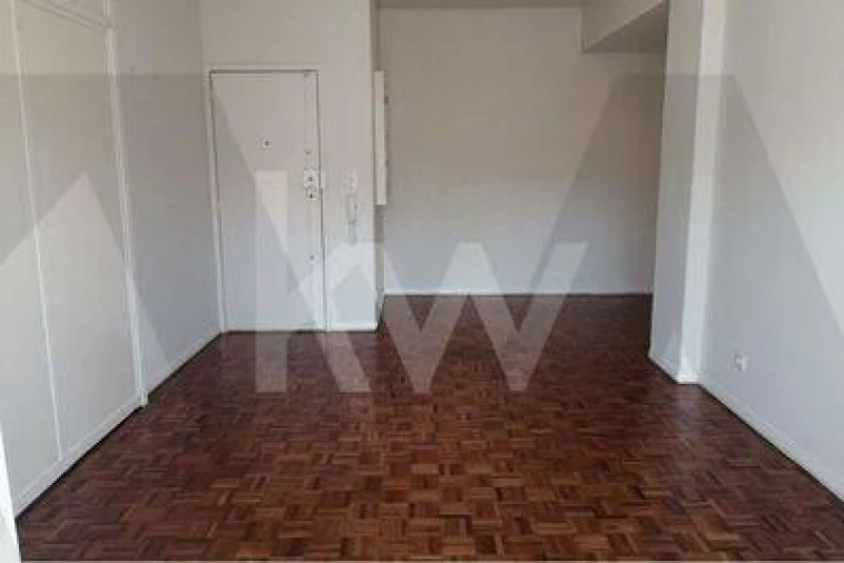 Apartamento T1 para Arrendamento em Oeiras e São Julião da Barra, Paço de Arcos e Caxias Foto 8