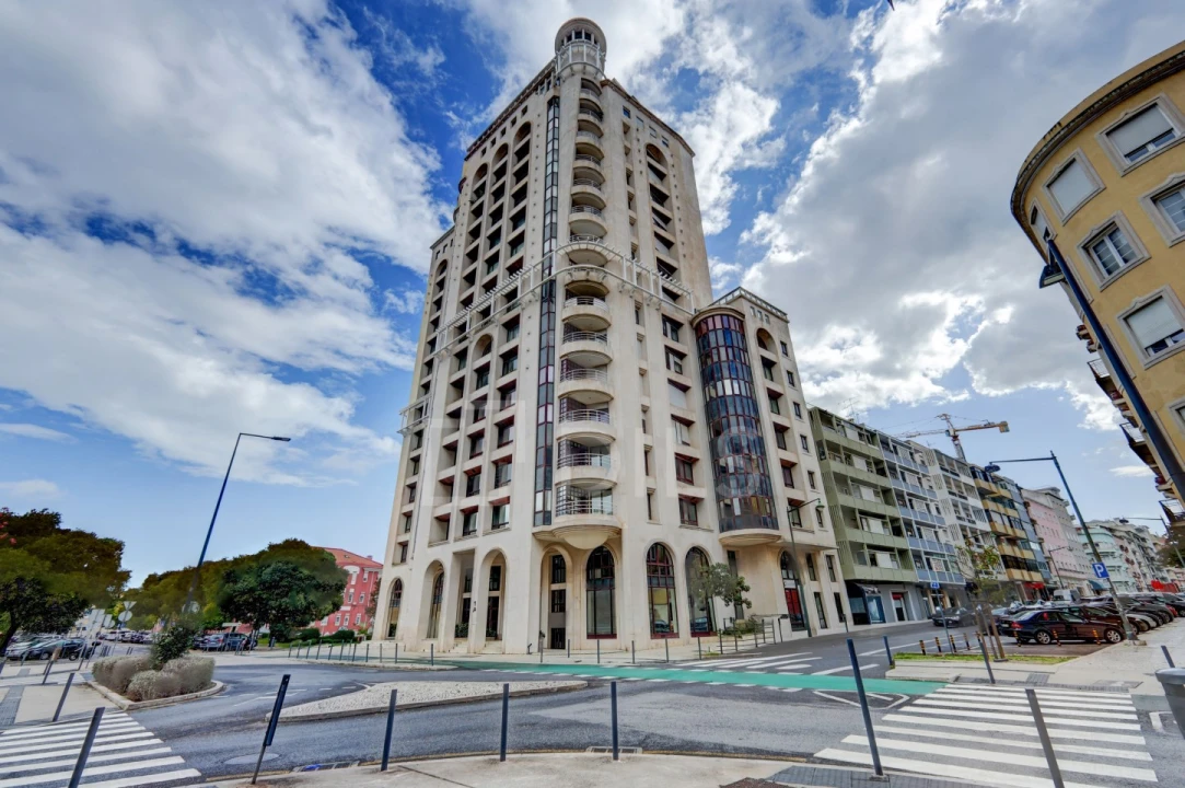 Prédio para Arrendamento em Areeiro Foto 1