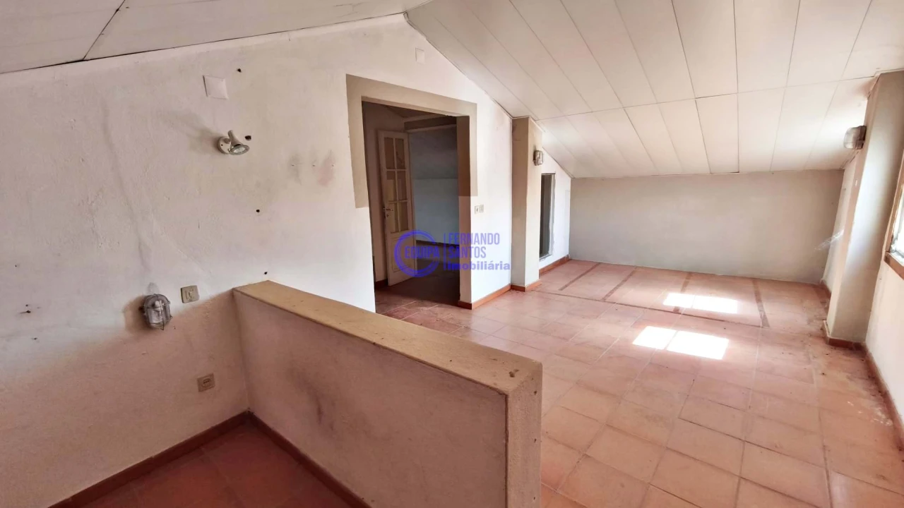 Moradia T10 para Venda em Cuba Foto 36