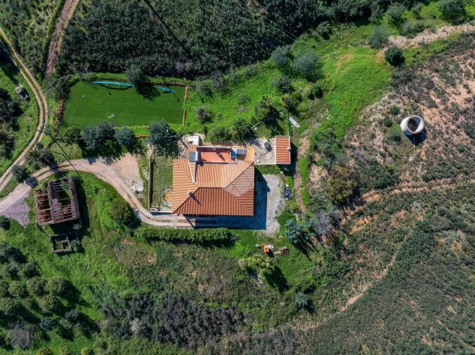 Moradia T4 para Venda em São Silvestre Foto 30