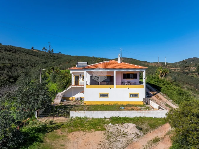 Moradia T4 para Venda em São Silvestre Foto 21