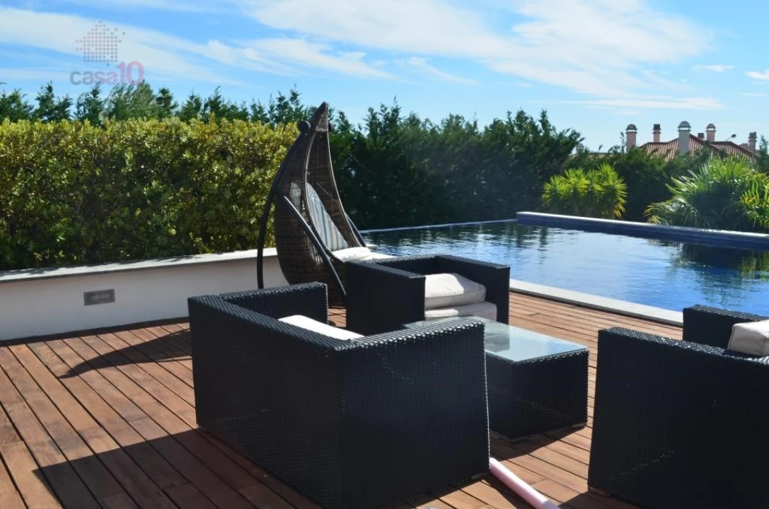 Moradia T5 para Venda em Santa Maria e São Miguel, São Martinho, São Pedro Penaferrim Foto 13