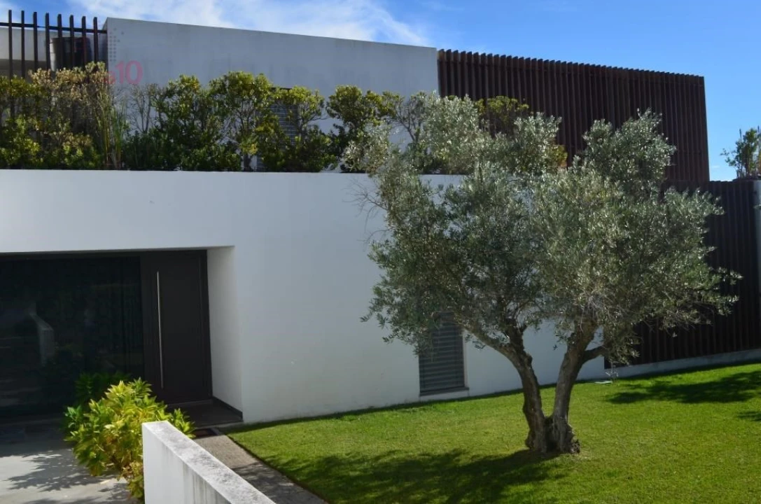 Moradia T5 para Venda em Santa Maria e São Miguel, São Martinho, São Pedro Penaferrim Foto 16