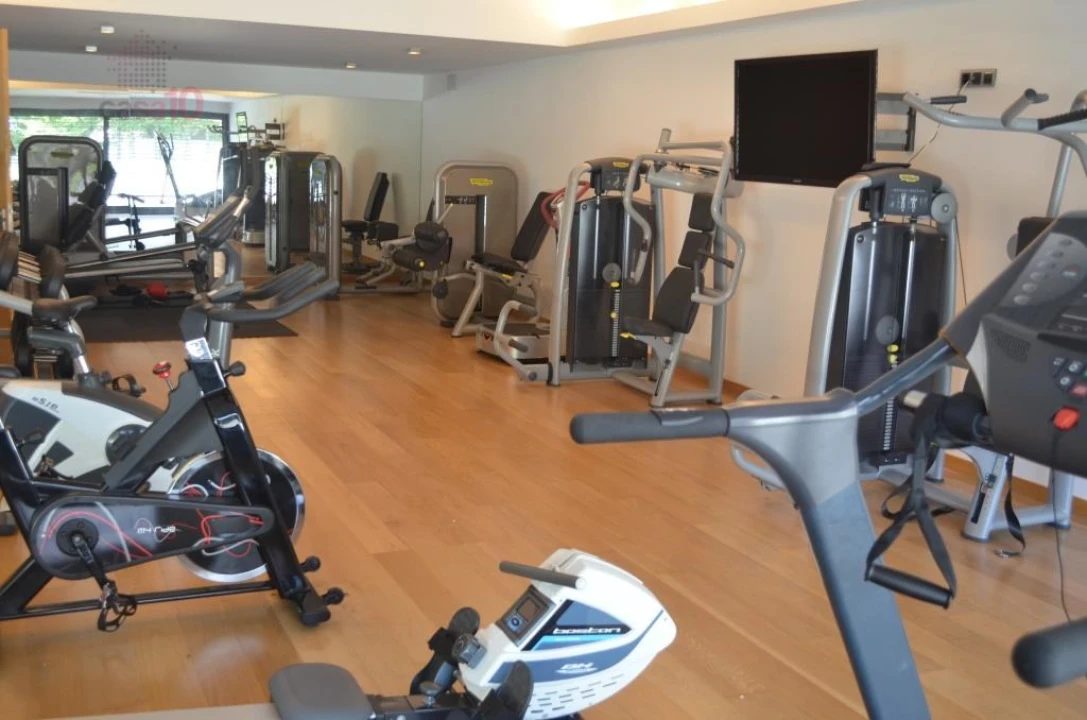 Moradia T5 para Venda em Santa Maria e São Miguel, São Martinho, São Pedro Penaferrim Foto 46