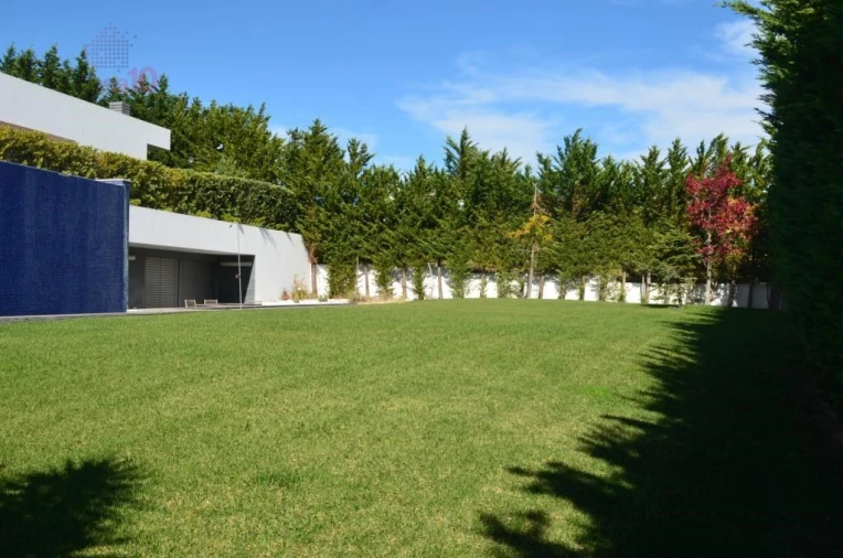 Moradia T5 para Venda em Santa Maria e São Miguel, São Martinho, São Pedro Penaferrim Foto 11